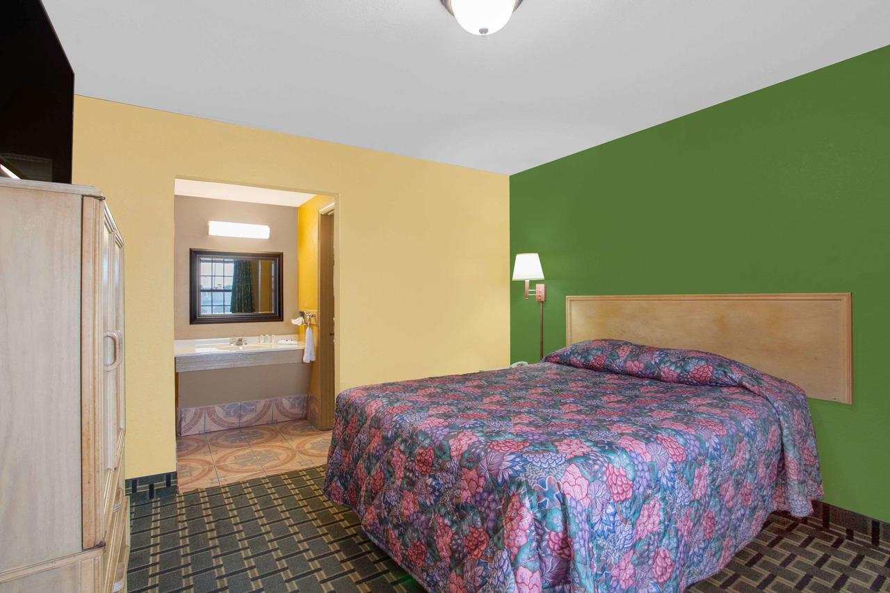 Knights Inn Wildersville Dış mekan fotoğraf